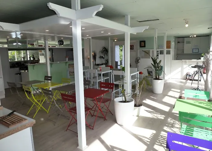 Le 81 3* カストル