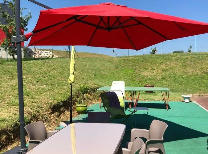 Le 81 3* カストル